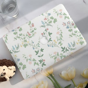 Small Fresh Floral New Macbook Case,Hard Laptop Case for Macbook Air 15/13 Pro13/14/15/16 2020 2021 M2 2022 2023|Macbook Cover