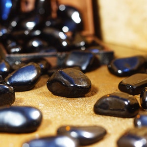Shungite Tumbled Stone, Shungite Gemstone, Pocket Gemstone, Chakra Healing