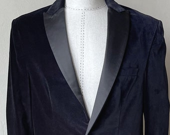 VINTAGE Men's Tuxedo Velvet Blazer Satin Peak Lapels - Pit to pit 56cm / 22.05in - Size: eu 52 / us, uk 40