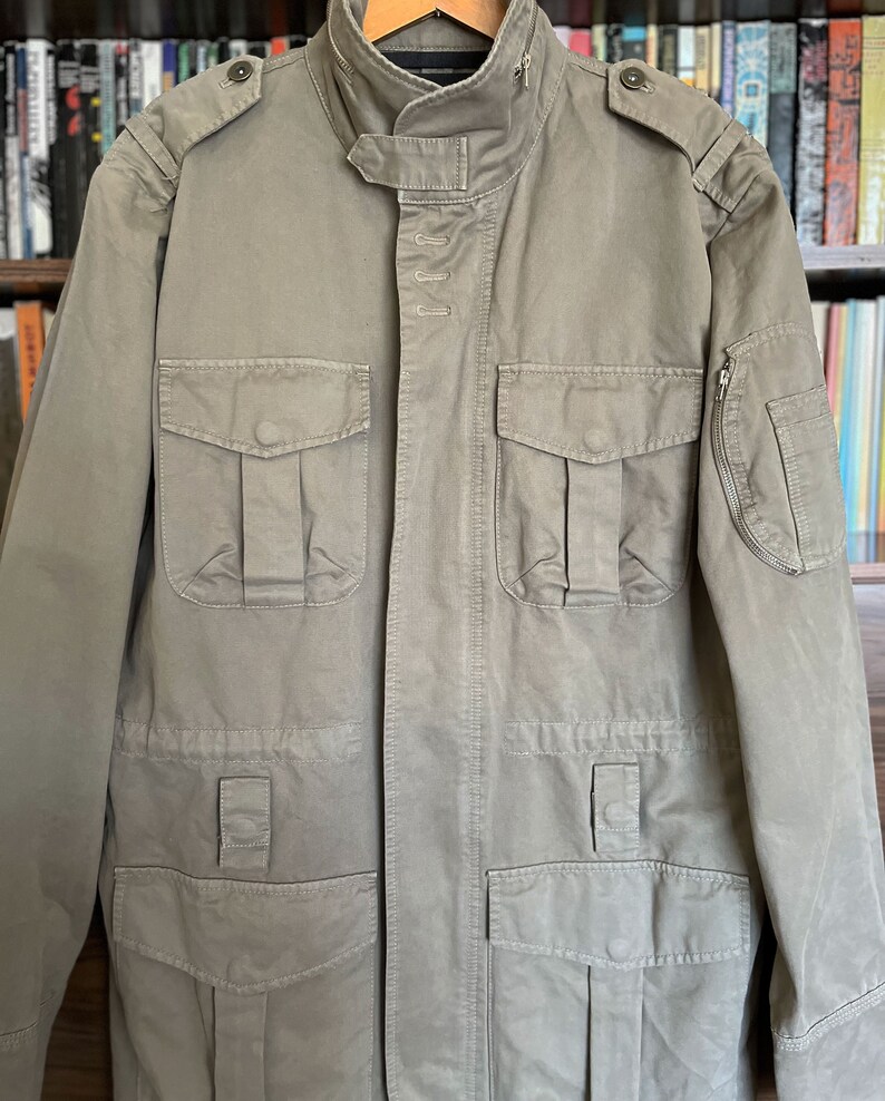 VINTAGE M65 Men's Field Jacket Four Flap Patch Pockets in Khaki / Size