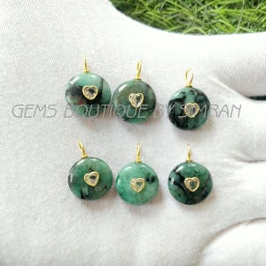 1 Piece~~Natural Emerald Round Shape Sterling Silver Pendant~~Emerald Inlay Gemstone Pendant~~Emerald Pendant~~Jewelry Making Supplies