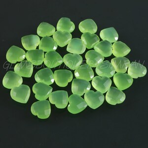 10 Pieces~~Parrot Green Chalcedony Carved Heart Shape Briolettes~~Parrot Green Chalcedony Heart Shape Stones~~11mm approx