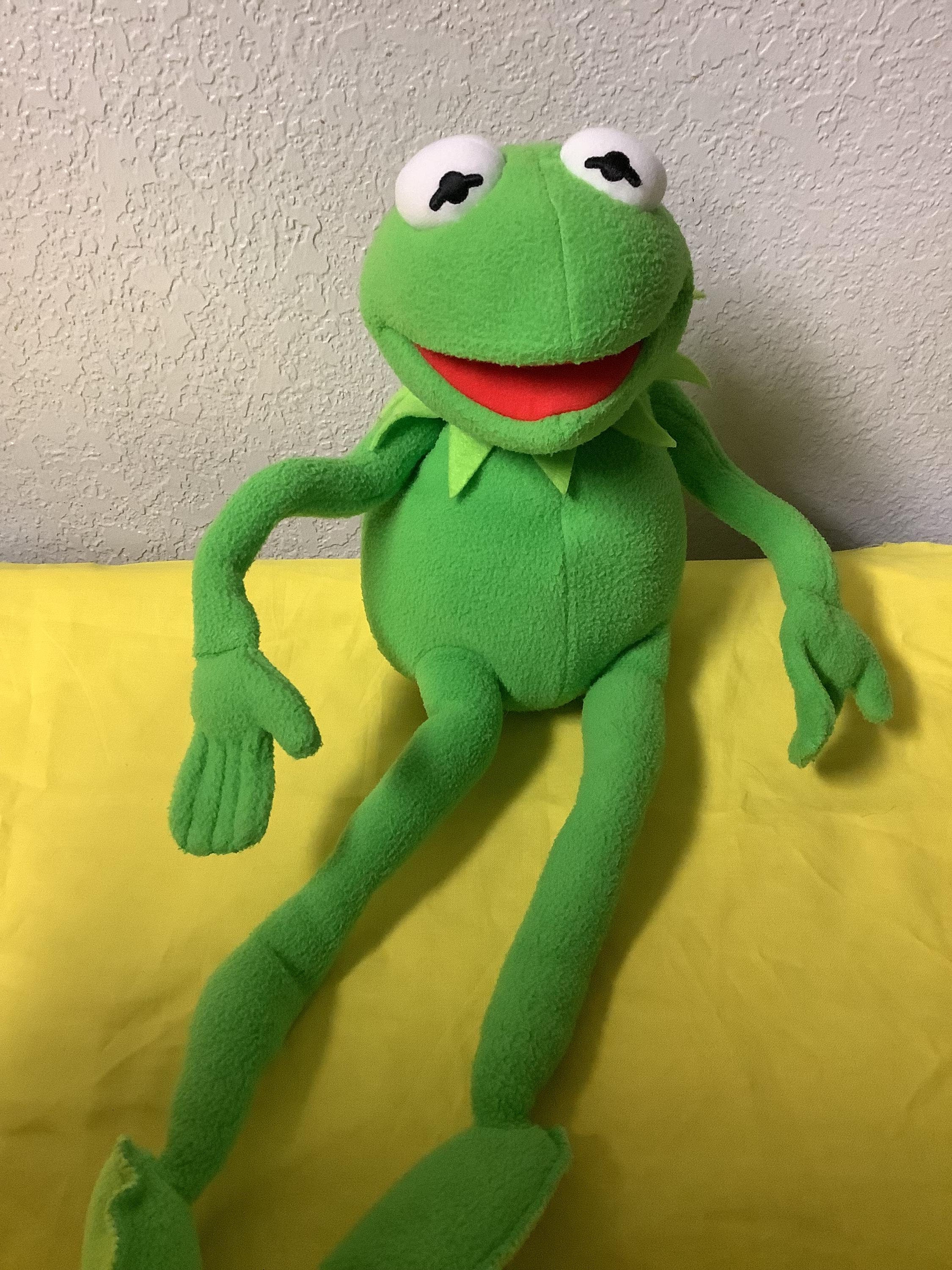 カーミット　ぬいぐるみ　ディズニー Amazon.co.jp: ディズニーストア公式Cuddleezぬいぐるみ