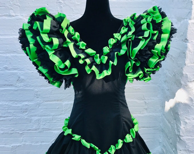 Vintage Flamenco Dress: Green & Black Ruffle Gipsy Gown (Waist 28")