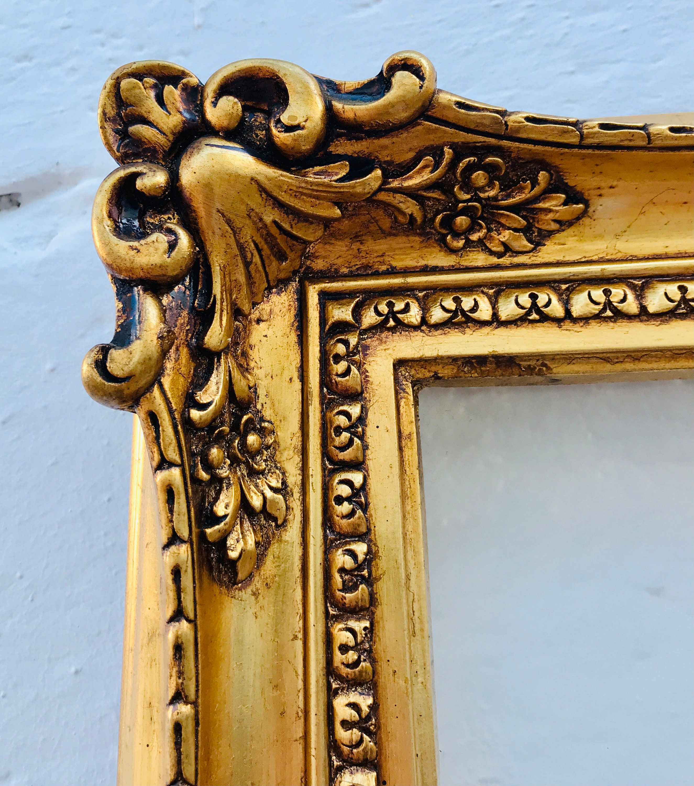 Large 25 Antique Giltwood FRAME Italian Gold Wood Wooden Vertical
