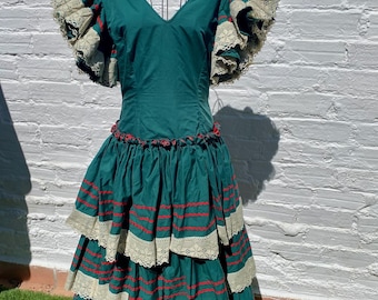 Waist 30", Vintage Authentic Flamenco Gypsy Dress Frida Kahlo Feria Gitana, Green, Lace
