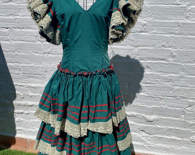 Waist 30", Vintage Authentic Flamenco Gypsy Dress Frida Kahlo Feria Gitana, Green, Lace