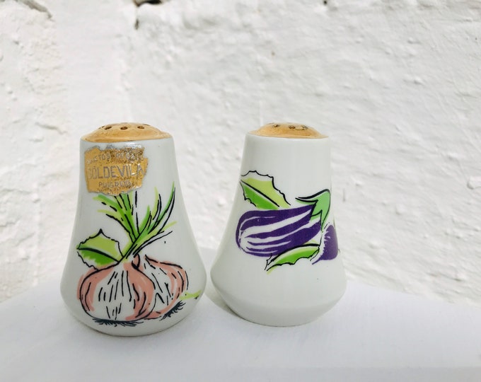 Vintage Salt & Pepper Shakers, Ceramic Porcelain, Hand Painted Onion Eggplant, GOLD PAINT, Cork Stopper, "Soldevila"