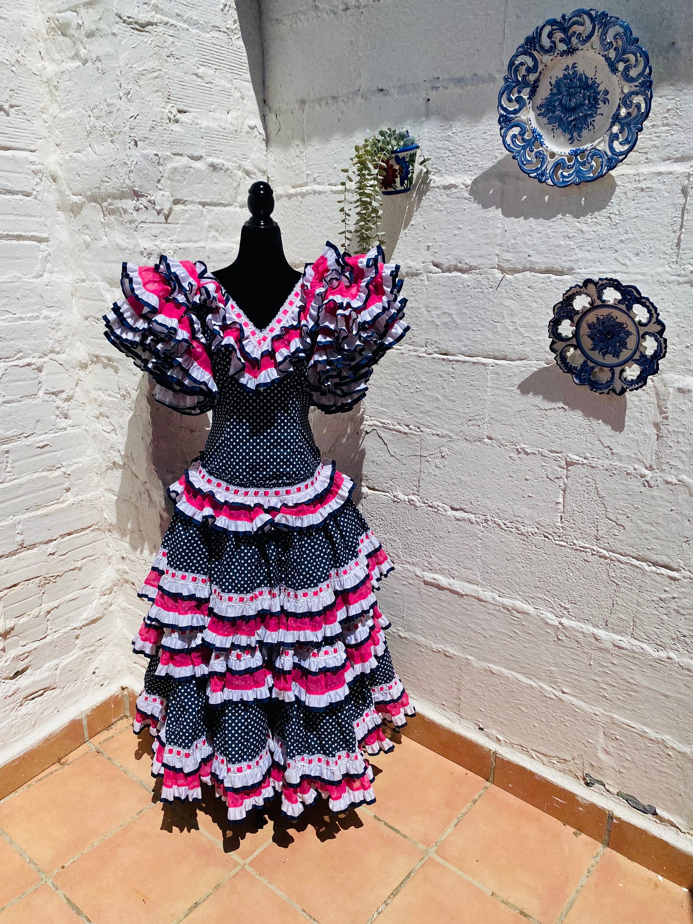 ヴィンテージフラメンコドレス：ウエスト26インチ、ネイビーの水玉模様
