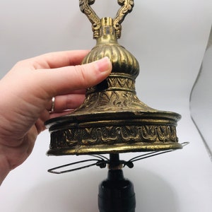 Antike Bronze Beleuchtungsteil zum Erstellen einer hängenden Deckenleuchte mit einem Glasschirm