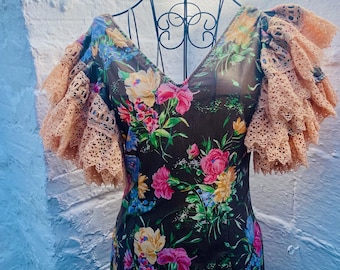 Waist 27" Vintage Authentic Flamenco Dress Gypsy Frida Cosplay, Spanish, Cowgirl, Brown, Floral, Lace, Pink