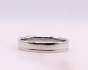 Mixed platinum wedding ring