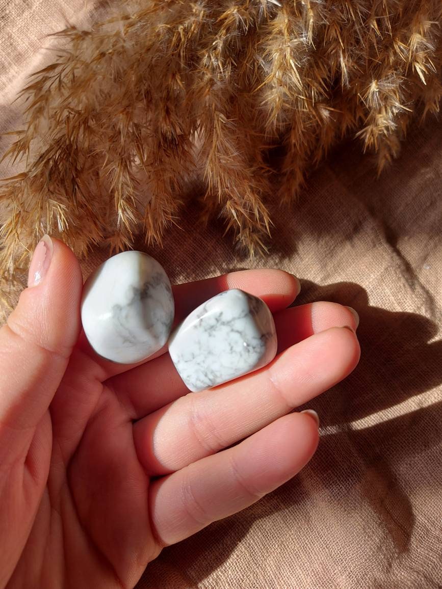 Duo Howlite Roulée Lithothérapie Apaisement Douceur Anxiété Sommeil Nettoyage Énergétique