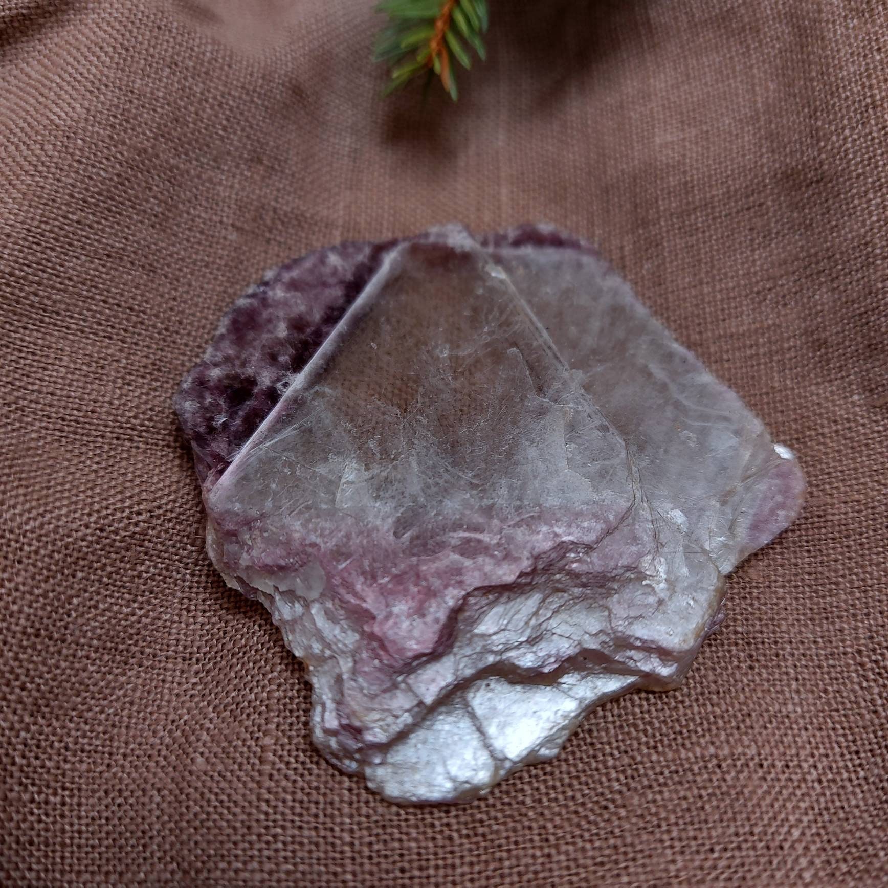 Mica Lépidolite Brute Pierre Lithothérapie Intuition Perceptions Méditation Connexion