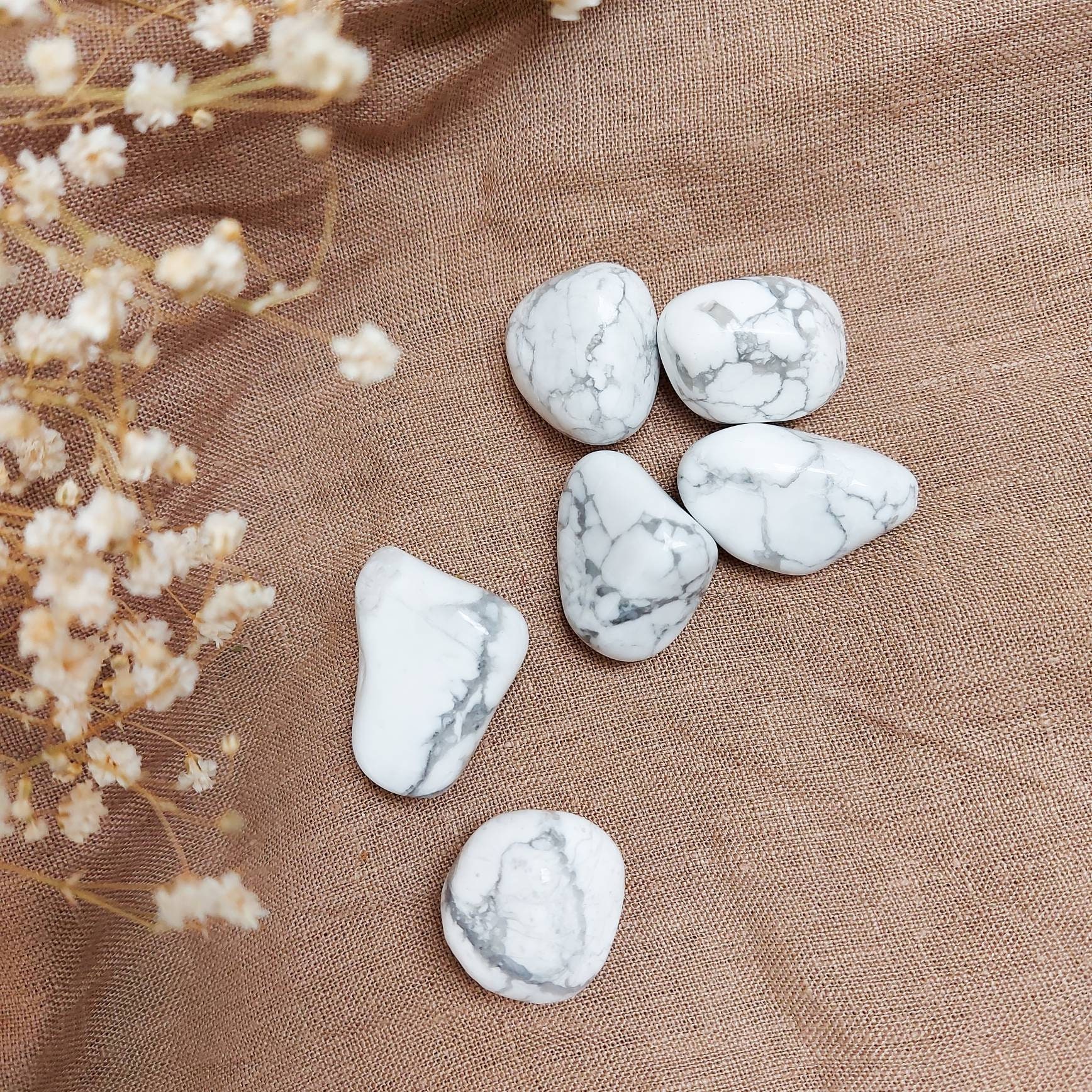 Howlite Lithothérapie Pierre Roulée Sérénité Insomnies Méditation Qualité A