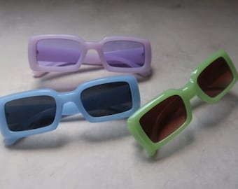 Rechteckige Oversized Sonnenbrille | Flieder, Grün und Blau | Y2K Sonnenbrille - Sommerparty, Festivals, Raves, Cosplay | TikTok Mode