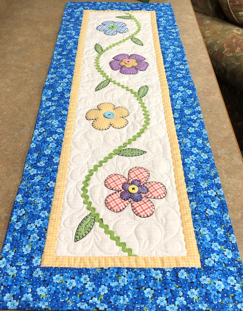 Vine Flowers Applique Table Runner Pattern PDF Digital Download - Etsy