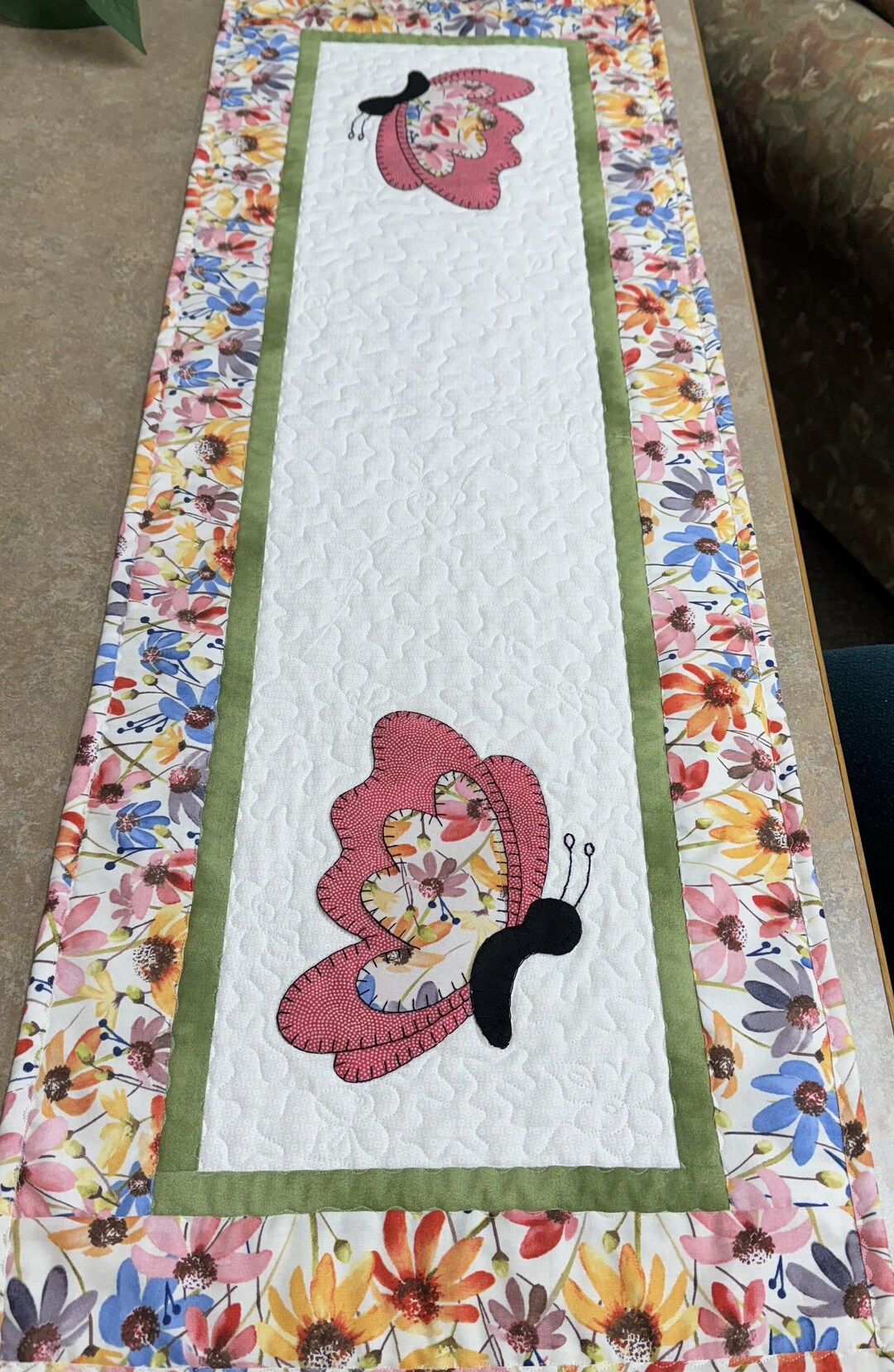 Butterfly Glow Quilted Table Runner NCU0DDK1593