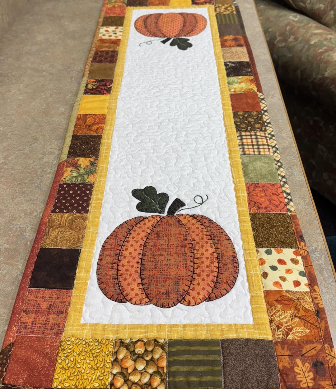 Fall Pumpkin - Hand Applique Quilted Table Runner - Etsy