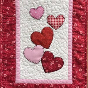 Hearts/valentines Applique Table Runner Pattern PDF Digital Download - Etsy
