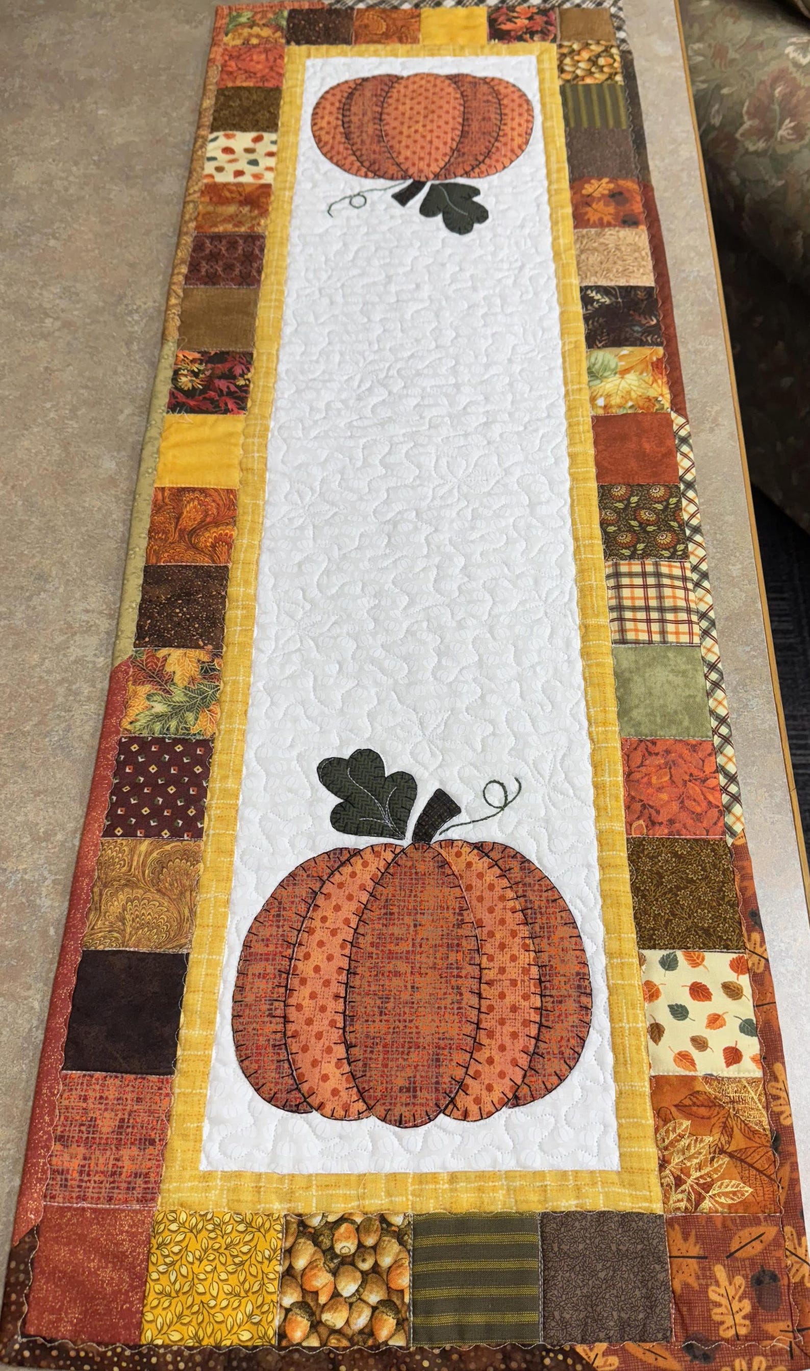 Fall Pumpkin - Hand Applique Quilted Table Runner - Etsy