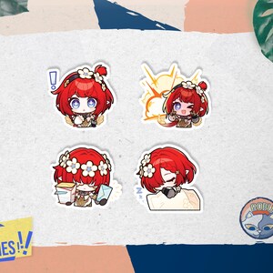 Könnte beinhalten: Vier Sticker-Designs mit einer rothaarigen Figur mit weißen Blumen im Haar. Die Figur ist in verschiedenen Posen dargestellt, darunter mit einer Schachtel in der Hand, schlafend und mit einem Ausrufezeichen über dem Kopf.