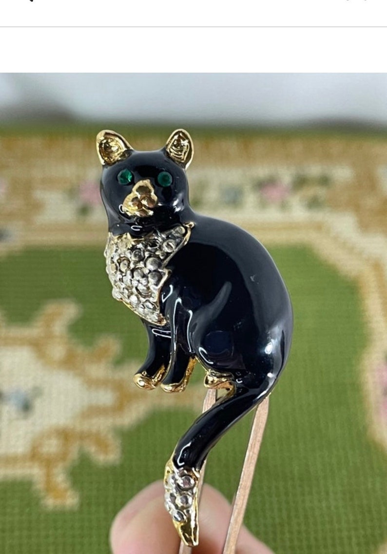 Gorgeous Vintage Emerald shops Green Rhinestone Eyes Atwood & Sawyer Black Cat Brooch Crystal Enamel