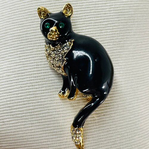 Gorgeous Vintage Emerald shops Green Rhinestone Eyes Atwood & Sawyer Black Cat Brooch Crystal Enamel