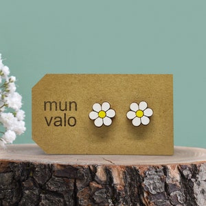 Daisy Flower Earrings, Handmade Wooden Stud Earrings