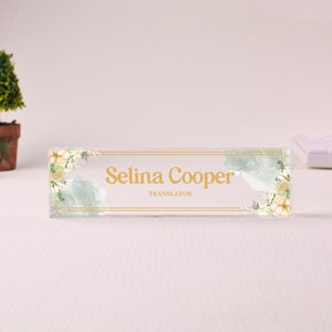 Personalisierter Name Schreibtischschild, Acryl Namensschild für Schreibtisch, Benutzerdefiniertes Namensschild, Lehrer Namensschild, Bürodekoration, Bürogeschenke für Boss Mitarbeiter
