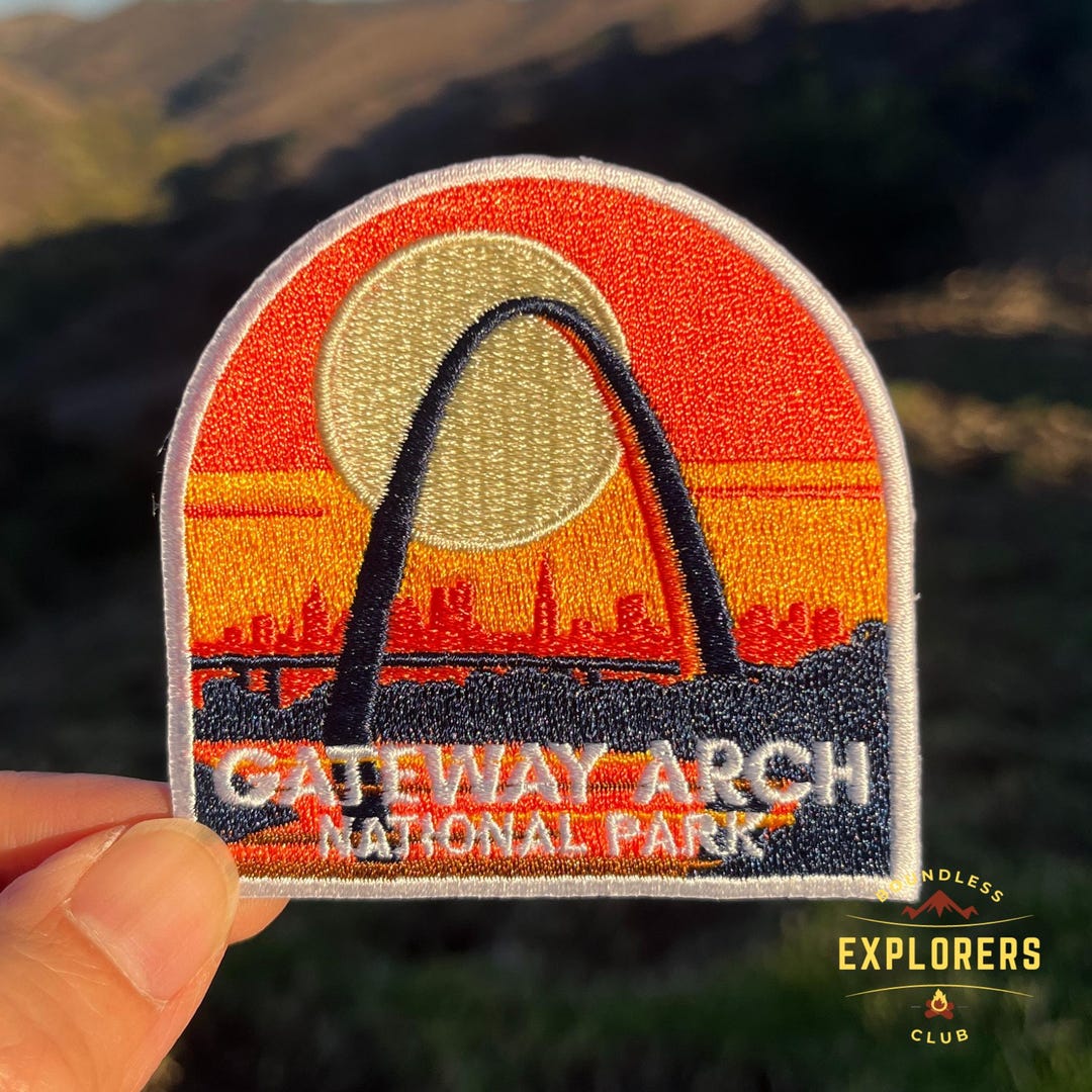 Gateway Arch St. Louis Patch: 2.75-inch Iron-on Embroidered Badge for ...