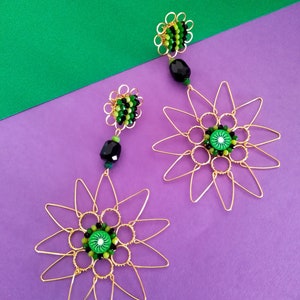 Kiwi Earrings - Kiwi Earrings - Colored Earrings - Handmade Earrings - Green and Black Earrings - Fruit Earrings - Unique