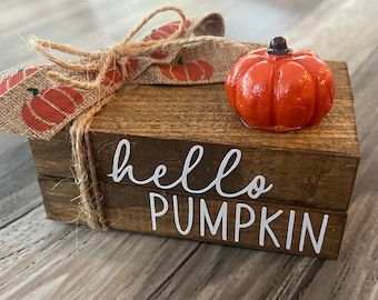 Pumpkin Book Stack, Tiered Tray Books
