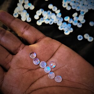 RAINBOW MOONSTONE ROUND 7MM (250 Carat Deal)