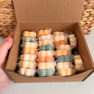 Sample Wax Melt Box (25 different fragrances)