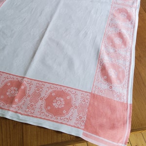 Ancienne nappe rectangulaire, 150 x 90 cm, de France, à bordure rose, en damas, nappe vintage du dimanche, nappe blanche