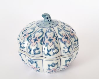 Lidded jar, pumpkin, candy jar, pastry tureen, bird, ceramic jar, green, blue, pink, Grand Millennial decor, chinoiserie jar