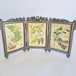 Picture frame for 3 pictures, vintage frame for portraits made of metal, folding frame for a small gallery, Victorian picture decoration