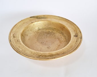 Large heavy brass bowl, 22 cm, solid brass bowl, flat serving bowl, vide poche, catch all, autumn decoration, vintage