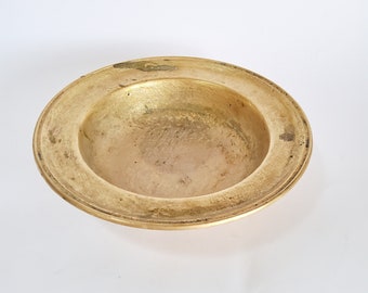 Large heavy brass bowl, 22 cm, solid brass bowl, shallow serving bowl, vide poche, catch all, autumn decoration, vintage