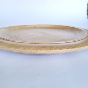 Simple large wooden bowl, round 32 cm, flat wooden plate, mid-century style, turned bowl, vintage 60s, bread bowl, daily bread