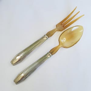 Vintage horn salad servers with silver-plated handles, French cutlery, salad server, serving cutlery. Art Deco tableware