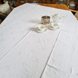 Nappe, 185 x 154 cm, grande nappe rectangulaire blanche en damas, nappe vintage du dimanche, nappe blanche de France