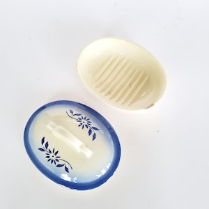 Ancient soap dish, sponge dish, ceramic, blue pattern, jewelry dish, catch all, vide poche, shabby, vintage, ironstone, stoneware