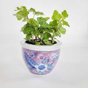 Small planter, 7.2 cm, flower pot, vase, ceramic pot Chinoiserie, pink purple decoration, Chinese small pot