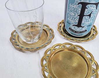 5 coasters for glasses, 10.5 cm, brass plates, vintage 70s-80s, home bar, metal plates, glass coasters, candle plates