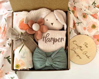 Baby girl Gift, Baby girl gift box, Newborn girl gift, New Baby girl gift, Baby shower gift, baby name girl gift