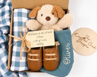 Caja de regalo para bebé niño, peluche de perrito, manta para envolver, babero, zapatos.