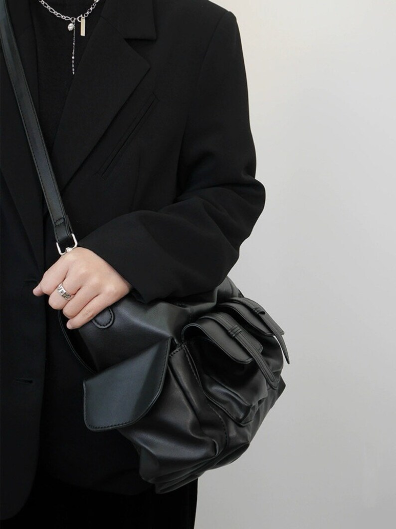 Large Capacity Crossbody Bag with Multi Pockets