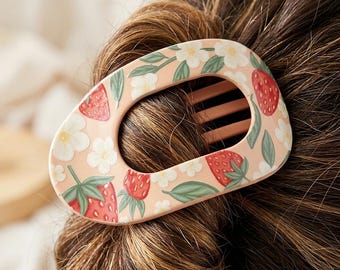 Sweet Summer Strawberry Claw Clip, Cute Fruit Hair Claw, Strong Grip Flat Clip, Summer Hair Accessory for Women and Teens